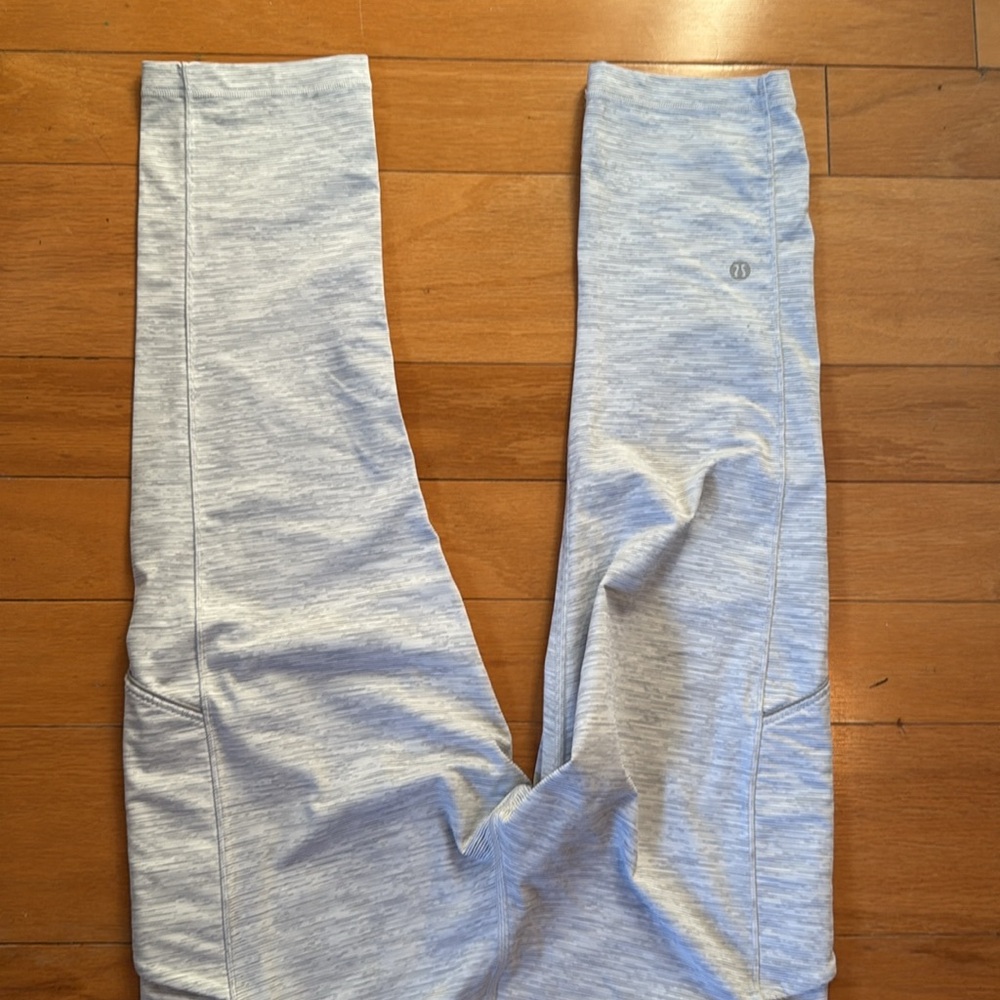 Lululemon Athletica Light Gray Leggings - Picture 4 of 4